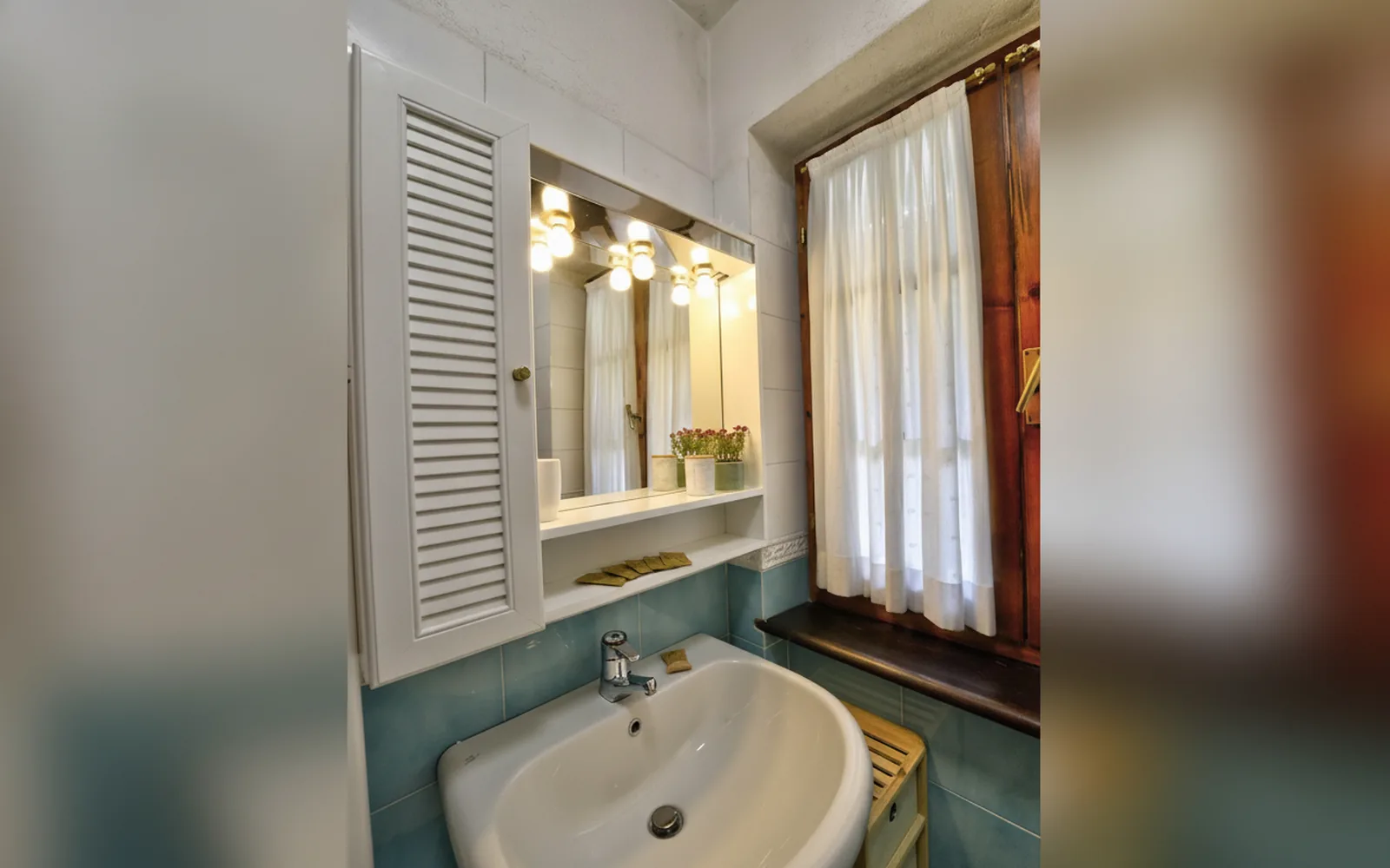 Camera con bagno privato — La Petite Maison, Pré-Saint-Didier (Valle d'Aosta) (foto 19)